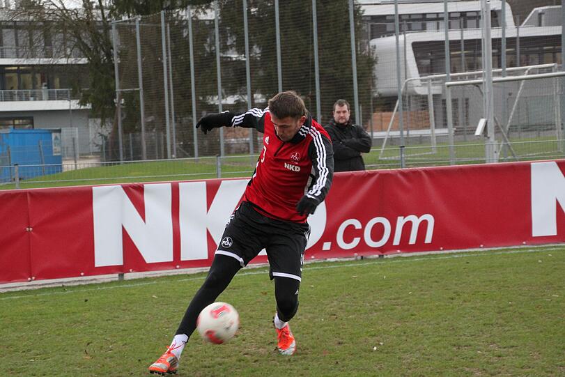 Hauptteil des heutigen Trainings: Flügelspiel und offensive Laufwege.