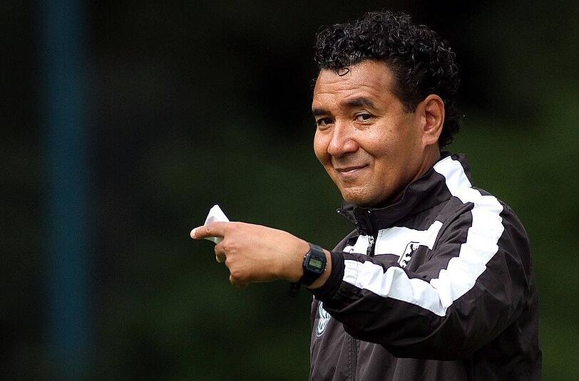 Ricardo Moniz fordert drei Punkte in Hamburg.