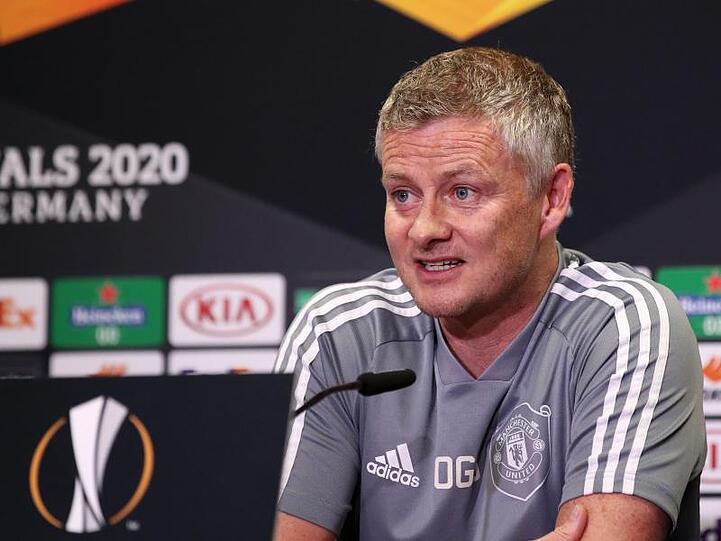 Der United-Cheftrainer Solskjaer steht vor dem Europa League-Halbfinale bei der Pressekonferenz Rede und Antwort.