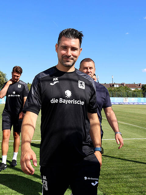 Noch nicht zufrieden mit den Abschl&uuml;ssen seiner Mannschaft: Trainer Alper Kayabunar.