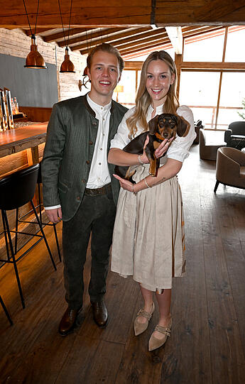 Joel Beckenbauer mit  Freundin Jessica Martl