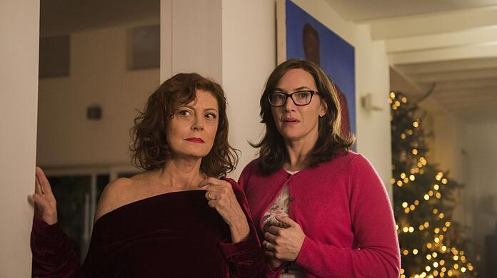 Noch einmal feiern und dann das Ende? Die kranke Mutter (Susan Sarandon) und ihre ältere Tochter (Kate Winslet).