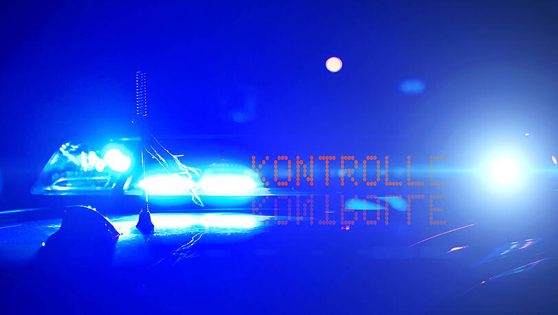 Ein Münchner auf einem Motorrad versucht, sich einer Polizeikontrolle zu entziehen. (Symbolbild) Ein Münchner auf einem Motorrad versucht, sich einer Polizeikontrolle zu entziehen. (Symbolbild)