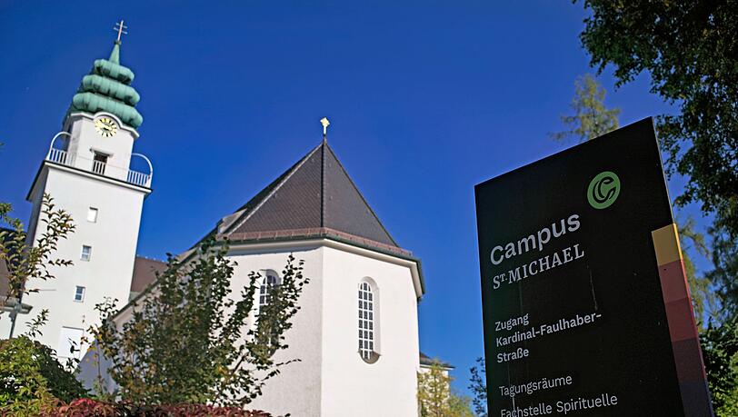 Der sp&auml;tere Papst Benedikt XVI. war Seminarist in Traunstein.