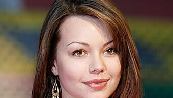 Schauspielerin Cosma Shiva Hagen ließ im Jahr 2003 tief blicken. Schauspielerin Cosma Shiva Hagen ließ im Jahr 2003 tief blicken.