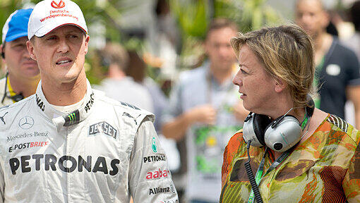 Foto von 2012: Michael Schumacher und seine Beraterin Sabine Kehm Foto von 2012: Michael Schumacher und seine Beraterin Sabine Kehm