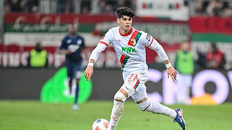 Rodrigo Ribeiro spielt auch in Zukunft f&uuml;r den FC Augsburg. (Archivbild)