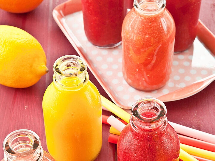 Sehen nicht nur schön aus: bunte Smoothies