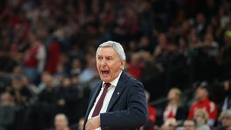 Bayern-Trainer Svetislav Pesic sah eine entt&auml;uschende M&uuml;nchener Leistung nach der Pause. (Archivbild)