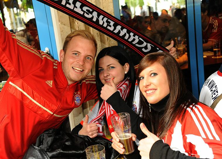 Geschichten, Fans und Skurilitäten: Stimmungsvolle Fotos aus München zum großen Finale in Wembley