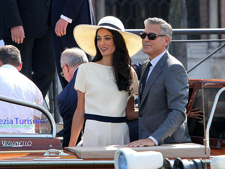 George Clooney und Amal Alamuddin bei der standesamtlichen Trauung in Venedig