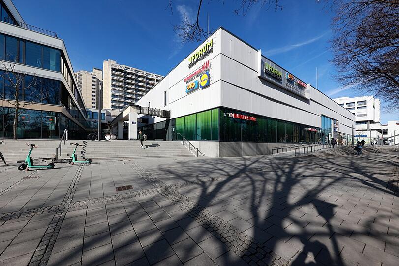 Quadratisch, praktisch: das Forum auf der Schwanthalerhöhe.