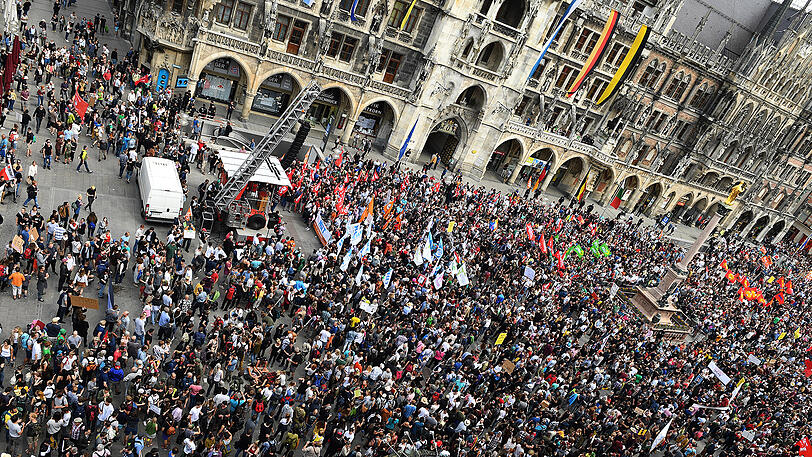 In München protestierten 30.000 Menschen gegen das Polizeiaufgabengesetz.