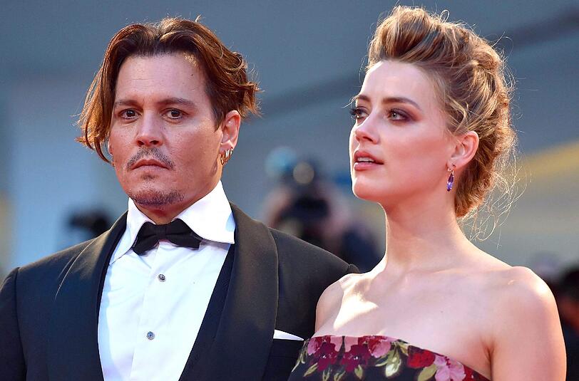 Johnny Depps Frau Amber Heard könnte bei einem Schuldspruch theoretisch zu zehn Jahren Haft und einer hohen Geldstrafe verurteilt werden.