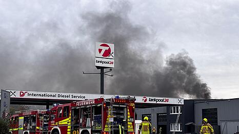 Vier Verletzte gibt es nach der Explosion in Castrop-Rauxel.