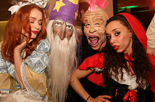 Beim Gastro Fasching im P1 lassen sich auch die Promis etwas einfallen ...