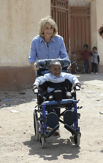 Senta Berger in Eritrea: "Ich möchte nicht hilflos sein"