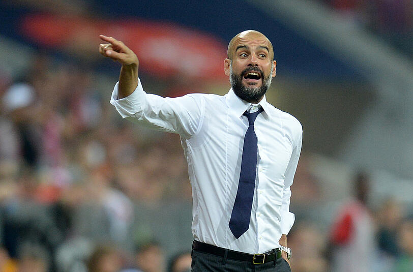 Guardiola lässt beim Testspiel gegen Regensburg viele junge Spieler ran, jedoch setzt er auch auf einige erfahrene Spieler. (Archivbild)