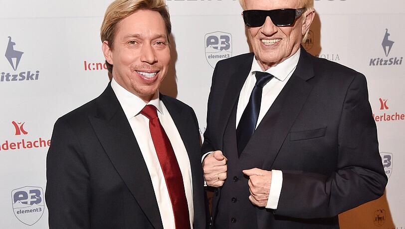 Heino mit Manager Helmut Werner. Der Geschäftsmann wird einmal Heinos Vermögen und die Songrechte erben. Heino mit Manager Helmut Werner. Der Geschäftsmann wird einmal Heinos Vermögen und die Songrechte erben.