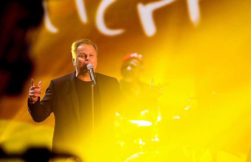 "Wetten, dass..?" mit Conchita Wurst, Andreas Gabalier, Toni Garrn, Hugh Grant und Markus Lanz