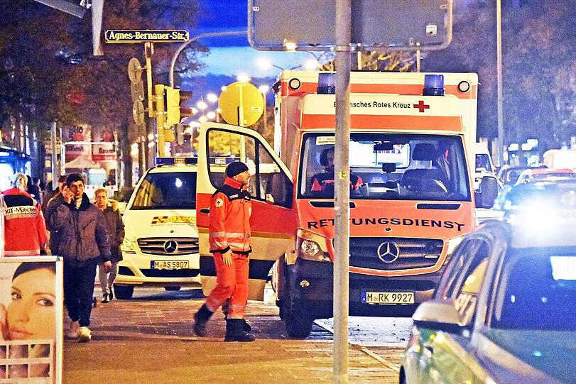 Der Unfall ereignete sich an der Fürstenriederstraße Ecke Agnes-Bernauer-Straße.