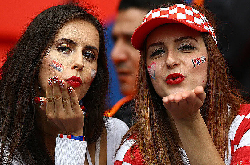 Es gibt nicht nur das hässliche Fan-Gesicht dieser Euro 2016. Sondern auch das schöne und kuriose. Sehen Sie hier die Bilder in unserer Galerie.