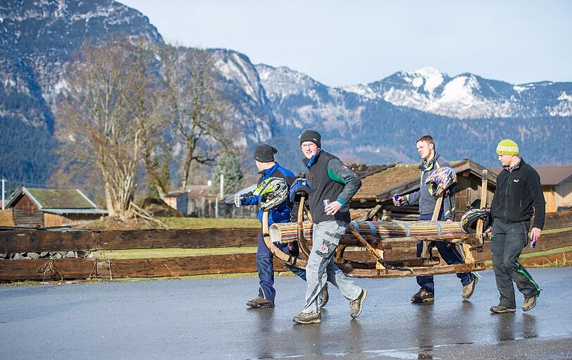 Impressionen vom Hornschlittenrennen in Garmisch-Partenkirchen