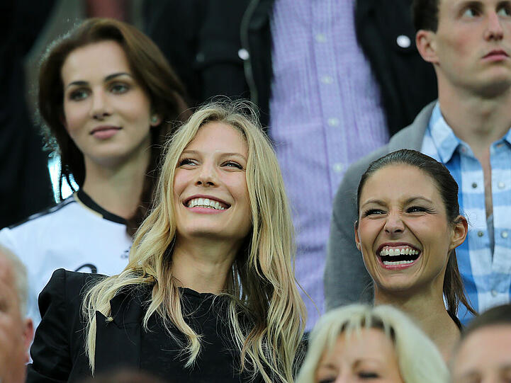 Spielerfrauen