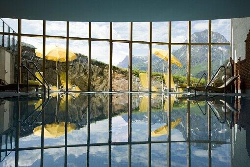 Das Boutiquehotel bietet auch vom Schwimmbad einen tollen Blick.
