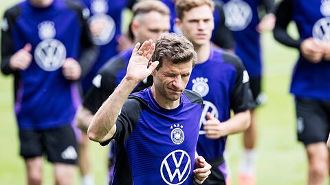 Wegen eines Einbruchs bei Thomas Müller startet am Dienstag ein Prozess vor dem Landgericht München. Selbst erscheinen wird der Nationalspieler jedoch nicht.