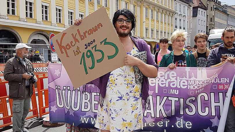 Die Bilder vom CSD auf dem Marienplatz und der Parade.