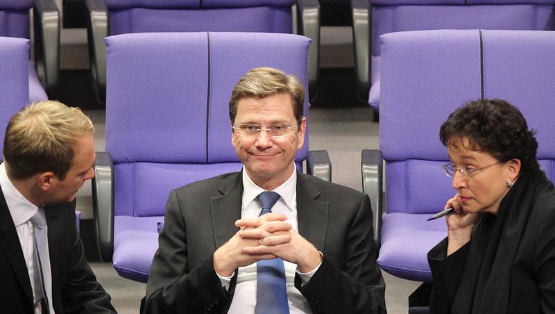 Guido Westerwelle: Harte Zeiten für den FDP-Chef Guido Westerwelle: Harte Zeiten für den FDP-Chef