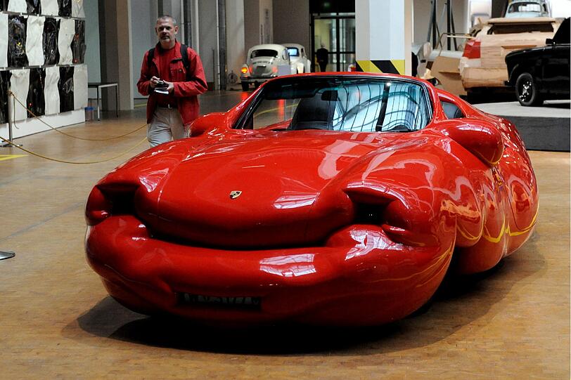 Ein paar Pfund zu viel auf den Rippen? I wo! "Fat Car" ist Übergrößenmodell.
