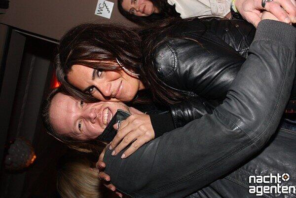 Bei der "Ü30 Party - Grand Opening" im Cafe Reitschule wurde wild gefeiert. Mehr Bilder unter: www.nachtagenten.de