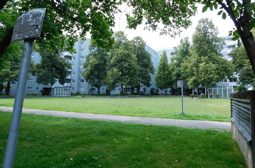 Um dieses schöne Fleckerl in der Karl-Marx-Straße geht&rsquo;s: Wie stark darf hier nachverdichtet werden?