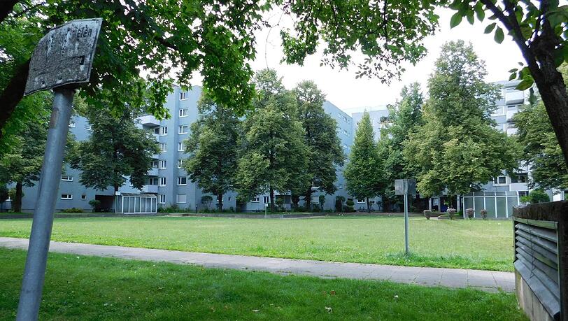 Um dieses schöne Fleckerl in der Karl-Marx-Straße geht&rsquo;s: Wie stark darf hier nachverdichtet werden?