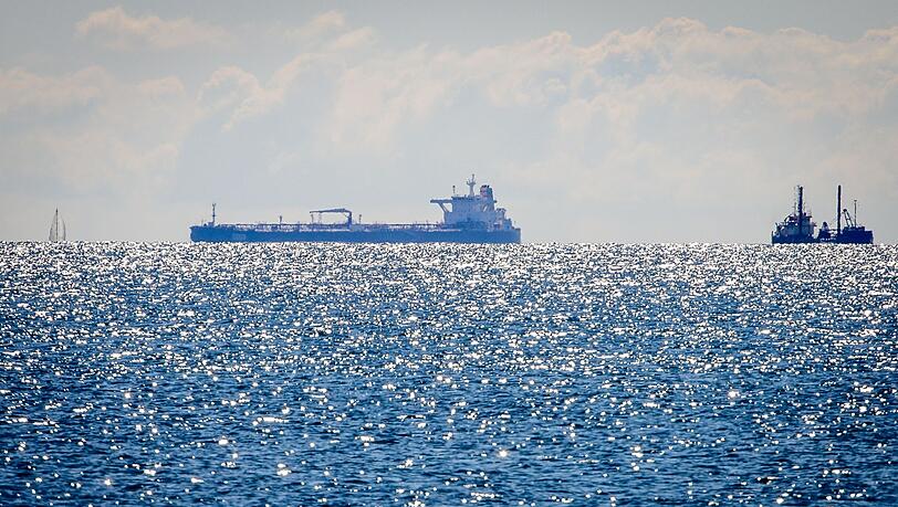 Die russische Schattenflotte ist laut Greenpeace eine Gefahr für die Ostsee. (Archivbild)