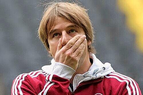 "Ich bin weder plan- noch hilflos" sagt  Club-Trainer Michael Oenning. Es sieht aber anders aus.