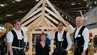 Ein Dachstuhl fürs ABIX entstand beim Trainingscamp für die "WorldSkills 2013". Ein Dachstuhl fürs ABIX entstand beim Trainingscamp für die "WorldSkills 2013".