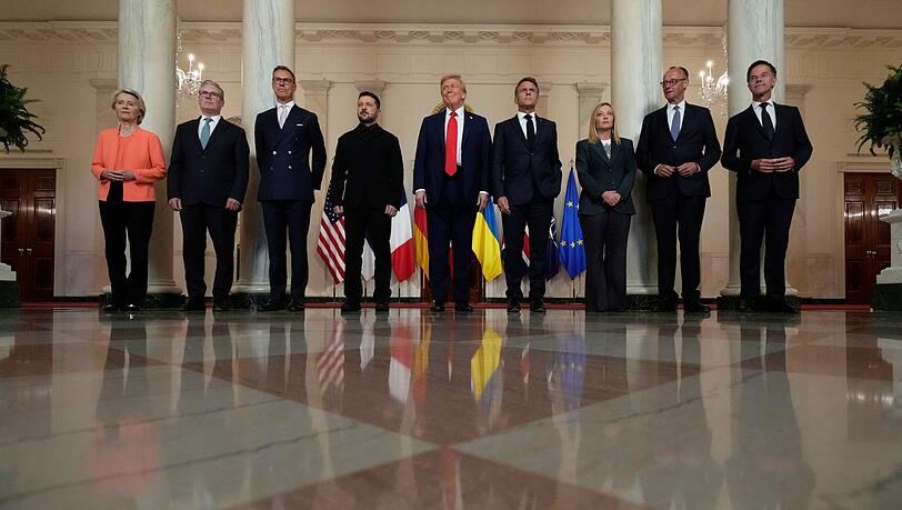 Trump arbeitet an einem Zweiertreffen Putins mit Selenskyj.