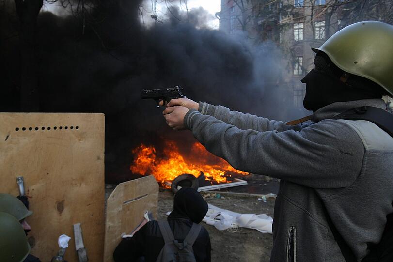 In der ukrainischen Hauptstadt ist es erneut zu schweren Auseinandersetzungen zwischen Polizei und Regierungsgegnern gekommen