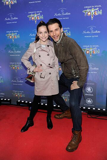 Florian Odendahl und Patenkind Paula