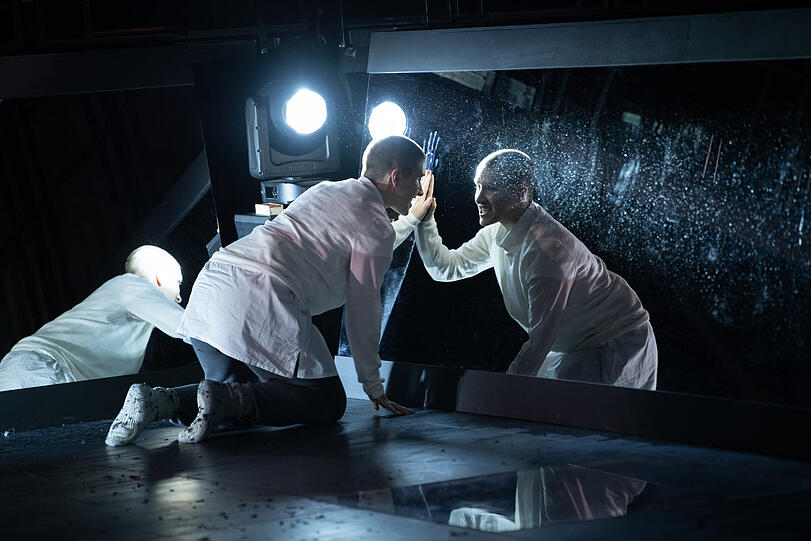 Die Kammeroper "4.48 Psychose" in der Reaktorhalle.