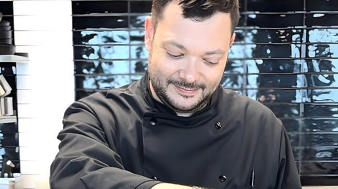 Marco De Cecco bietet im Assoluto auch Kochkurse an.