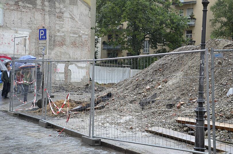Die Sperrzone ist zwar aufgehoben, Normalität kehrt dennoch noch nicht ein.