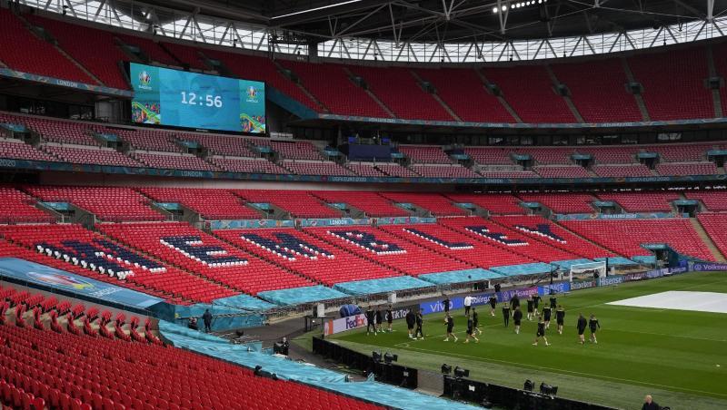 Das Wembley-Stadion soll sich im Laufe der EM-Finalrunde immer mehr füllen.