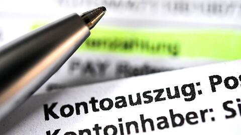 Viele Menschen machen sich Sorgen um ihre finanzielle Situation. (Symbolbild)