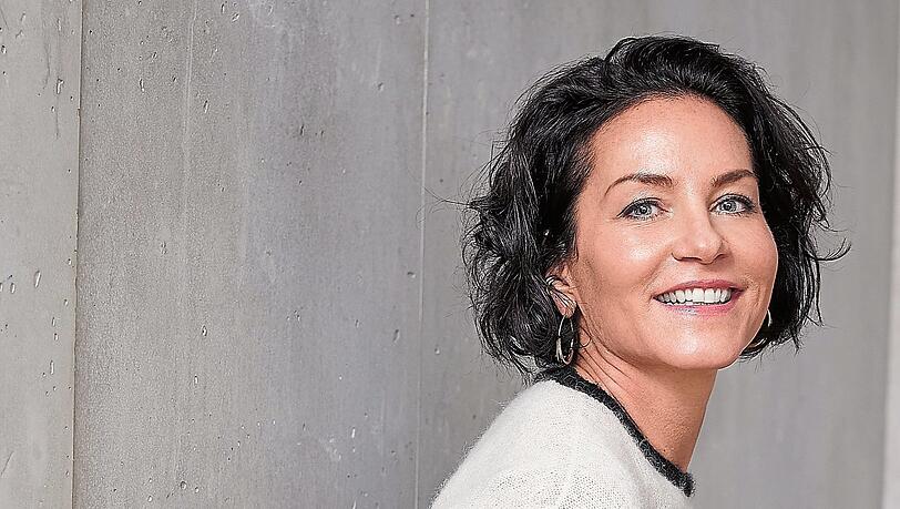 "Man sollte sich zuerst die Angst verzeihen, denn ein komplett angstfreies Leben gibt es nicht": "Rosenheim-Cops"-Star Marisa Burger.