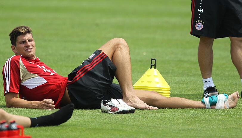 Neue Bilder vom Trainingslager der Bayern am Gardasee.