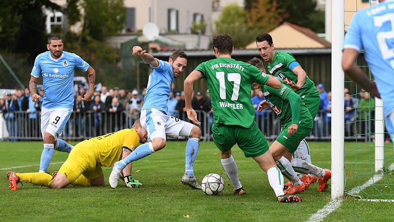 Befreiung: Markus Ziereis erzielt das Tor zum Ausgleich für die Löwen.
